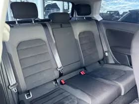 Volkswagen Golf thumbnail 13