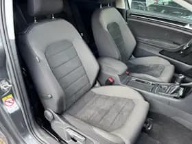 Volkswagen Golf thumbnail 5