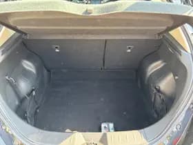 Nissan Leaf thumbnail 14