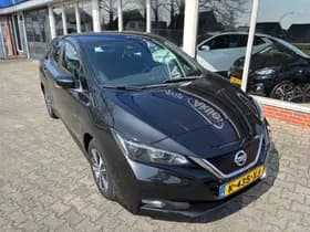 Nissan Leaf thumbnail 17