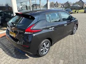 Nissan Leaf thumbnail 3