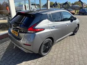 Nissan Leaf thumbnail 3