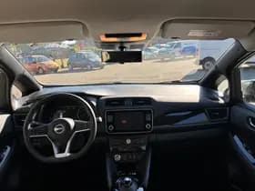 Nissan Leaf thumbnail 8