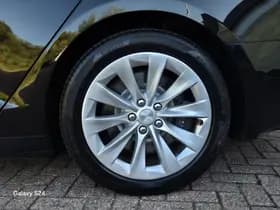 Tesla Model S thumbnail 33