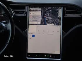 Tesla Model S thumbnail 37