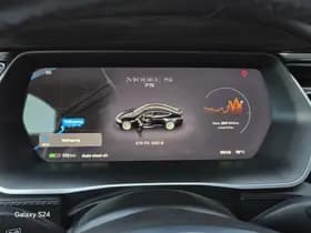 Tesla Model S thumbnail 42