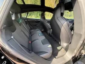 Tesla Model S thumbnail 7