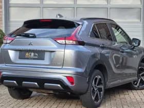 Mitsubishi Eclipse Cross thumbnail 3