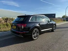 Audi Q7 thumbnail 6