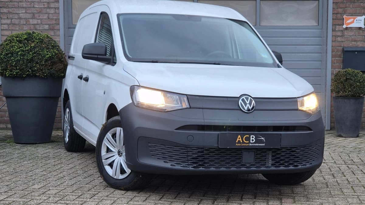 Volkswagen Caddy — foto 1