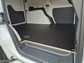 Volkswagen Caddy thumbnail 10