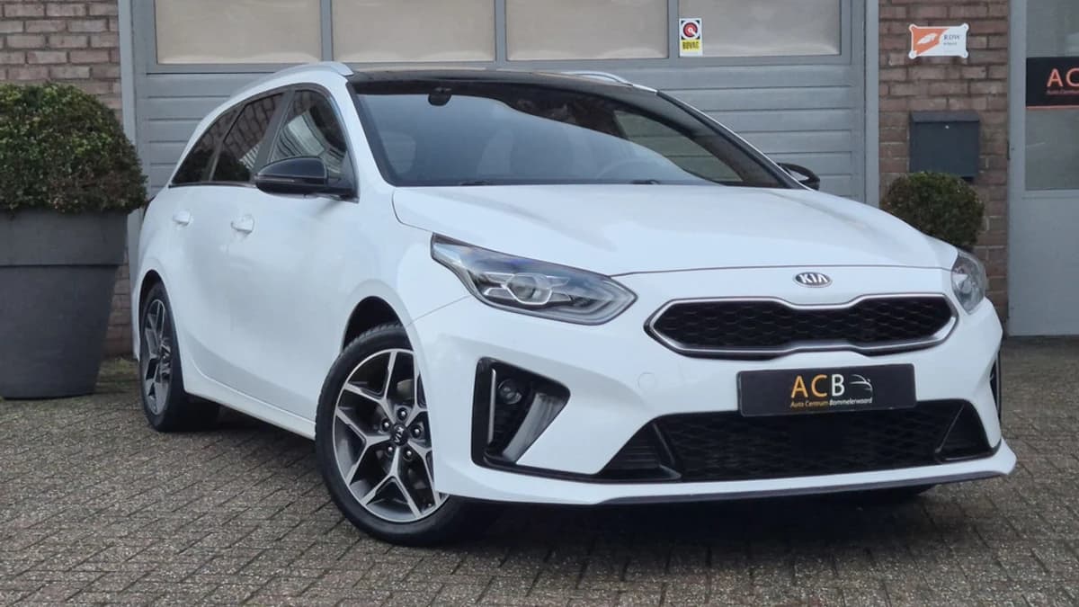 Kia Ceed Sportswagon — foto 1