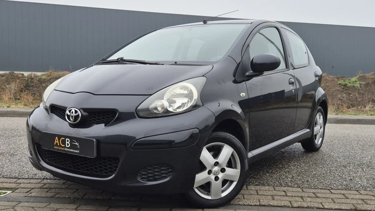 Toyota Aygo — foto 1