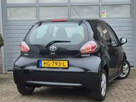 Toyota Aygo thumbnail 5