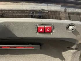 Mercedes-Benz CLS-Klasse thumbnail 28