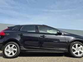 Volvo V40 thumbnail 2