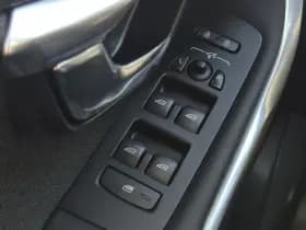 Volvo V40 thumbnail 34