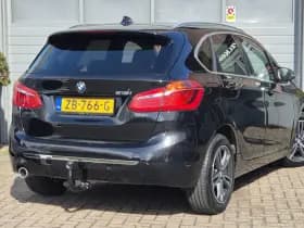 BMW 2 Serie thumbnail 3