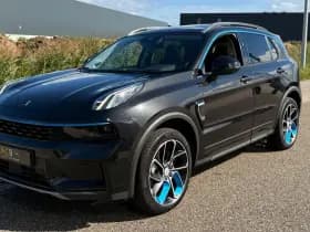 Lynk & Co 01 thumbnail 16