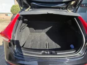 Volvo V40 thumbnail 24