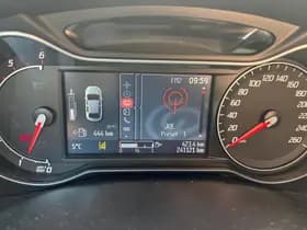 Ford Mondeo thumbnail 5