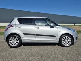 Suzuki Swift thumbnail 2