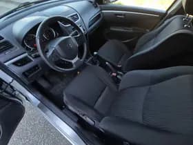 Suzuki Swift thumbnail 40