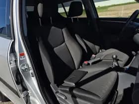 Suzuki Swift thumbnail 6