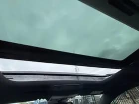 Volkswagen Golf thumbnail 20