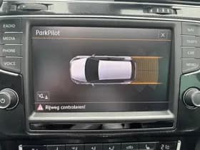 Volkswagen Golf thumbnail 27