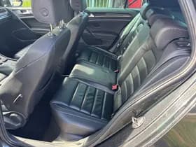 Volkswagen Golf thumbnail 10