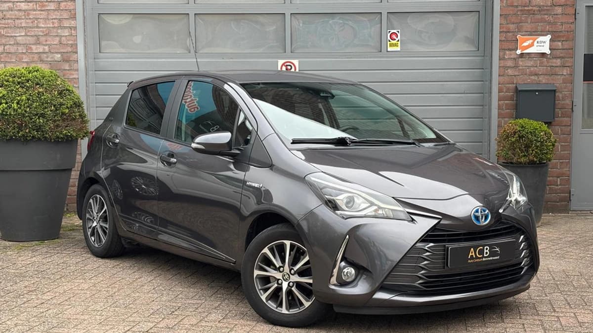 Toyota Yaris — foto 1