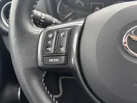 Toyota Yaris thumbnail 24