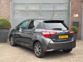 Toyota Yaris thumbnail 8
