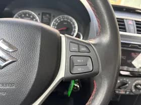 Suzuki Swift thumbnail 16