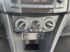 Suzuki Swift thumbnail 20