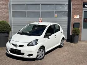 Toyota Aygo thumbnail 12