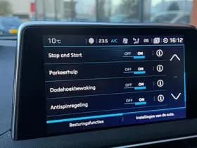 Peugeot 3008 1.6 e-THP GT Line automaat Pano Trekhaak Leer thumbnail 31