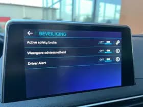 Peugeot 3008 1.6 e-THP GT Line automaat Pano Trekhaak Leer thumbnail 35