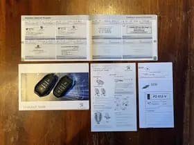 Peugeot 3008 1.6 e-THP GT Line automaat Pano Trekhaak Leer thumbnail 6