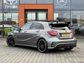 Mercedes-Benz A klasse AMG 45 4MATIC Pano Harman/Kardon Leer thumbnail 2