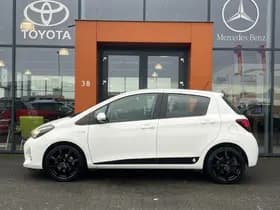 Toyota Yaris 1.5 Hybrid Cruise Navigatie Isofix Camera Clima thumbnail 2