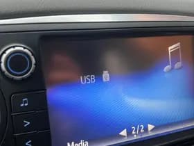 Toyota Yaris 1.5 Hybrid Cruise Navigatie Isofix Camera Clima thumbnail 25