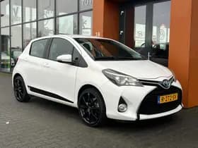 Toyota Yaris 1.5 Hybrid Cruise Navigatie Isofix Camera Clima thumbnail 7