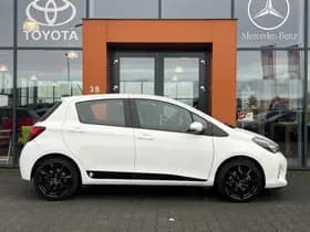 Toyota Yaris 1.5 Hybrid Cruise Navigatie Isofix Camera Clima thumbnail 8