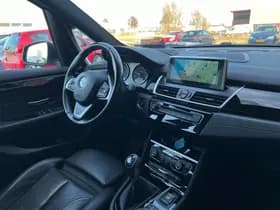 BMW 2 serie Gran Tourer 220i HighExec Leder Goed onderhouden thumbnail 28