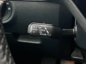 Skoda Octavia Combi 1.5TSI AUT. Carplay Navi LED Stoelverwarming thumbnail 24