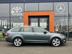 Skoda Octavia Combi 1.5TSI AUT. Carplay Navi LED Stoelverwarming thumbnail 10