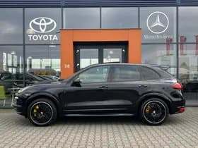 Porsche Cayenne 4.8 GTS Keramisch luchtv. Sportchrono Pano thumbnail 2