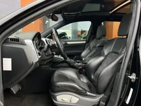 Porsche Cayenne 4.8 GTS Keramisch luchtv. Sportchrono Pano thumbnail 4
